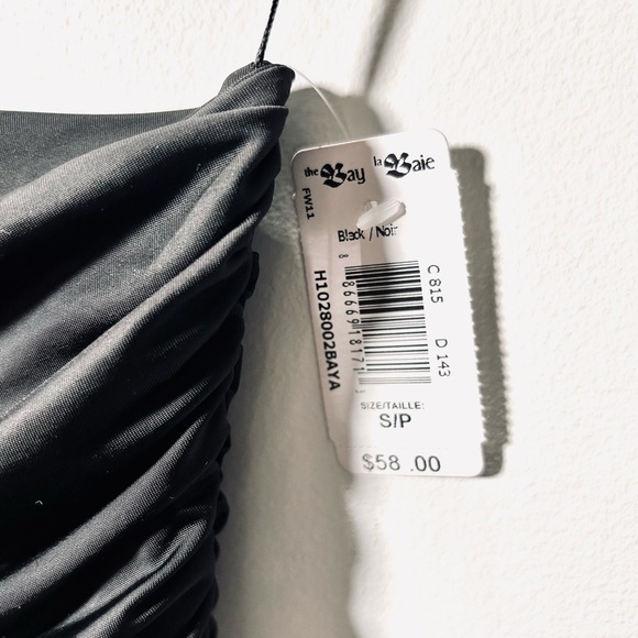 Lady Dutch One Shoulder Black Dress - Picture 4 of 6